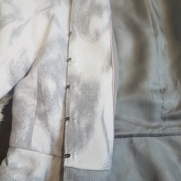 Banana Republic Petite Blazer (New) Size 4P - Picture 4 of 14